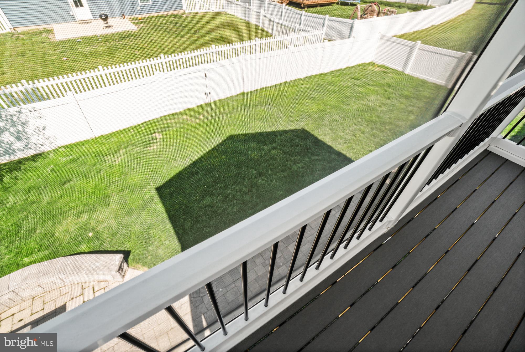 RED HILL - Residential