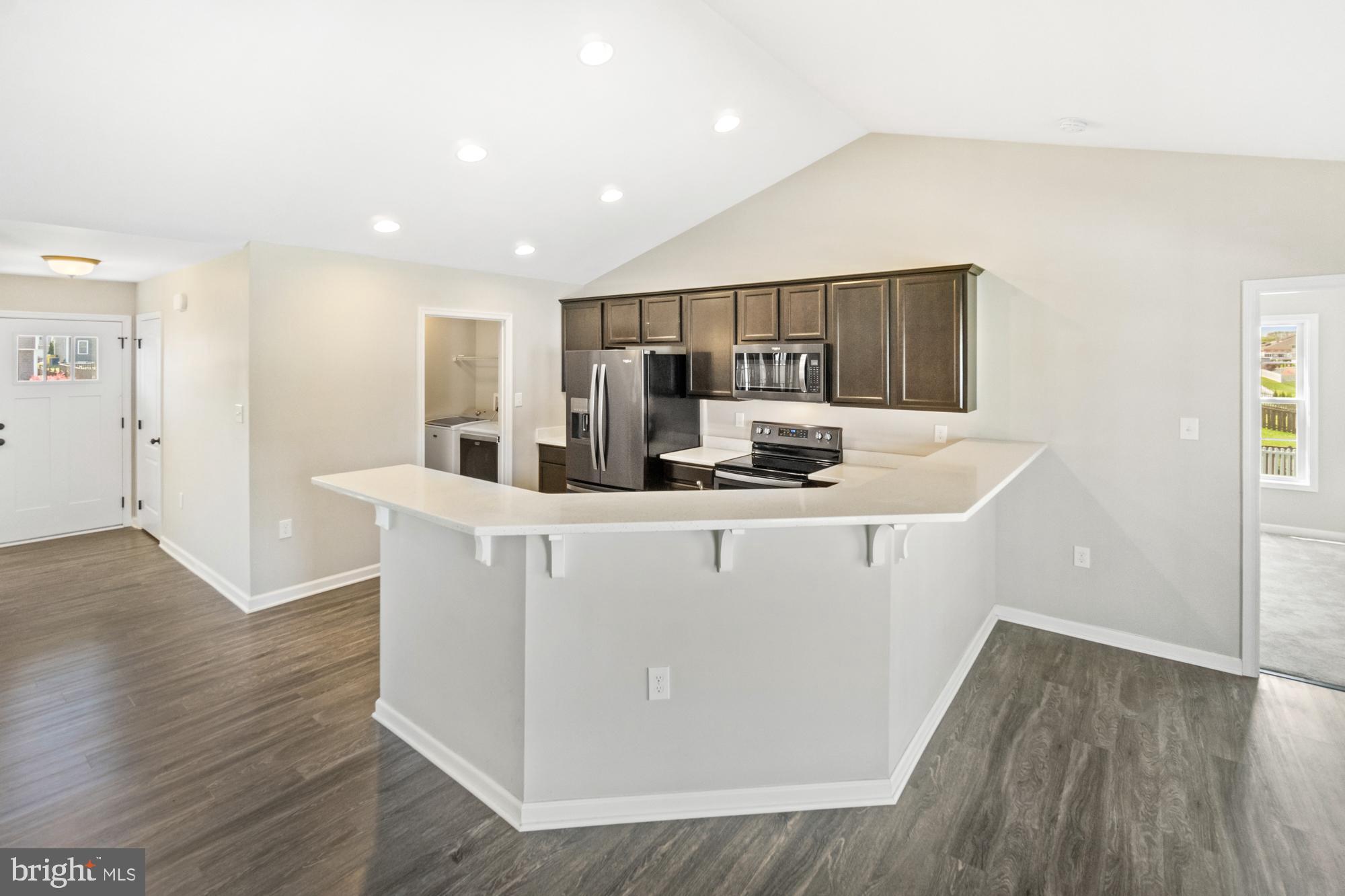 RED HILL - Residential