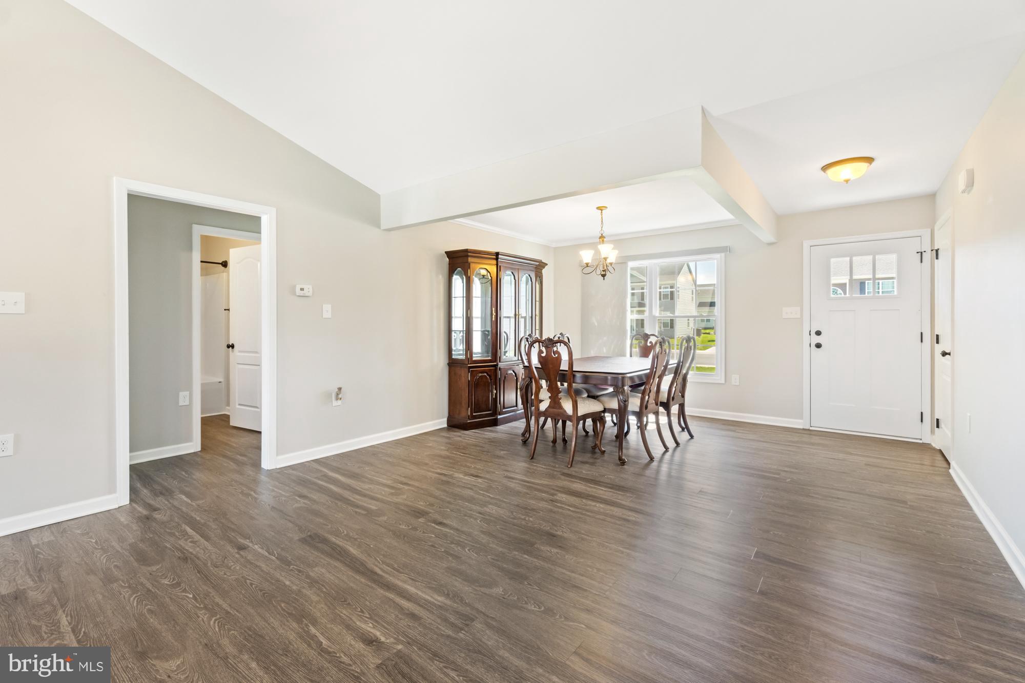 RED HILL - Residential