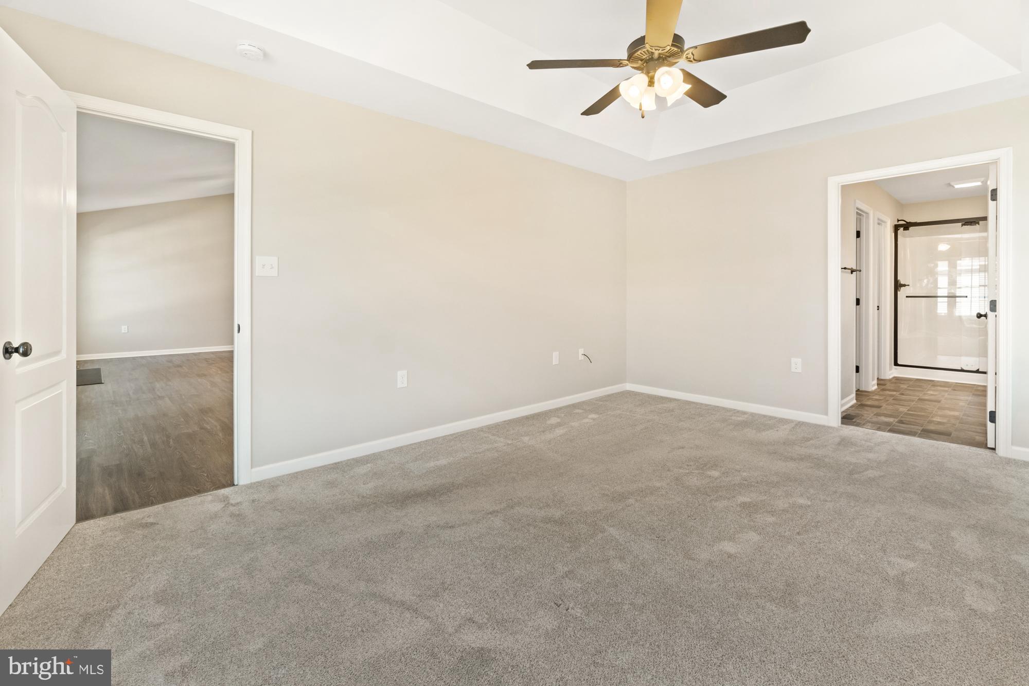 RED HILL - Residential