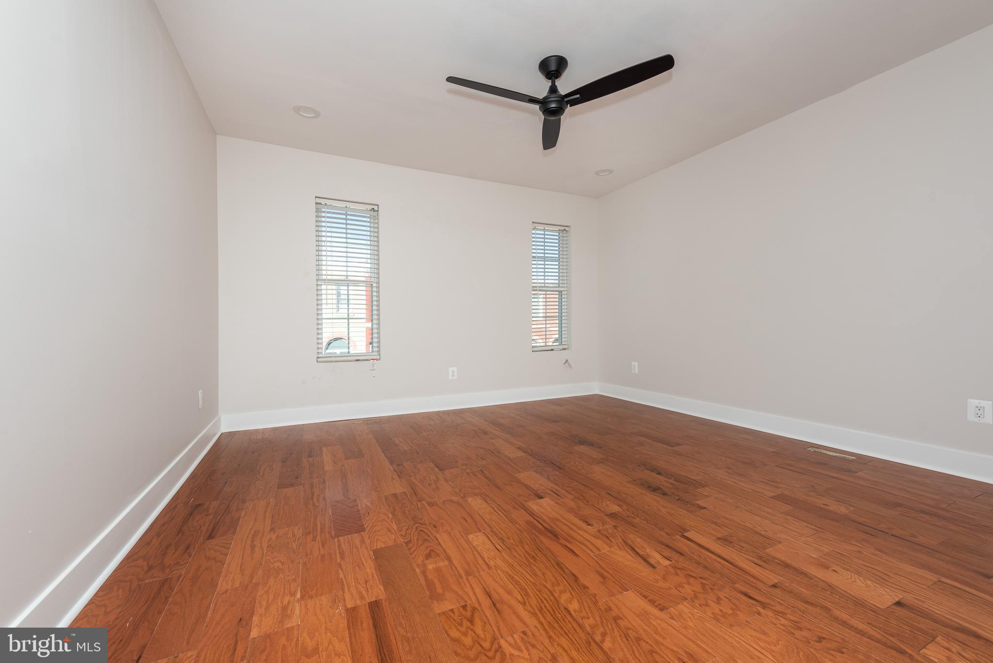 BROADWAY EAST - Residential