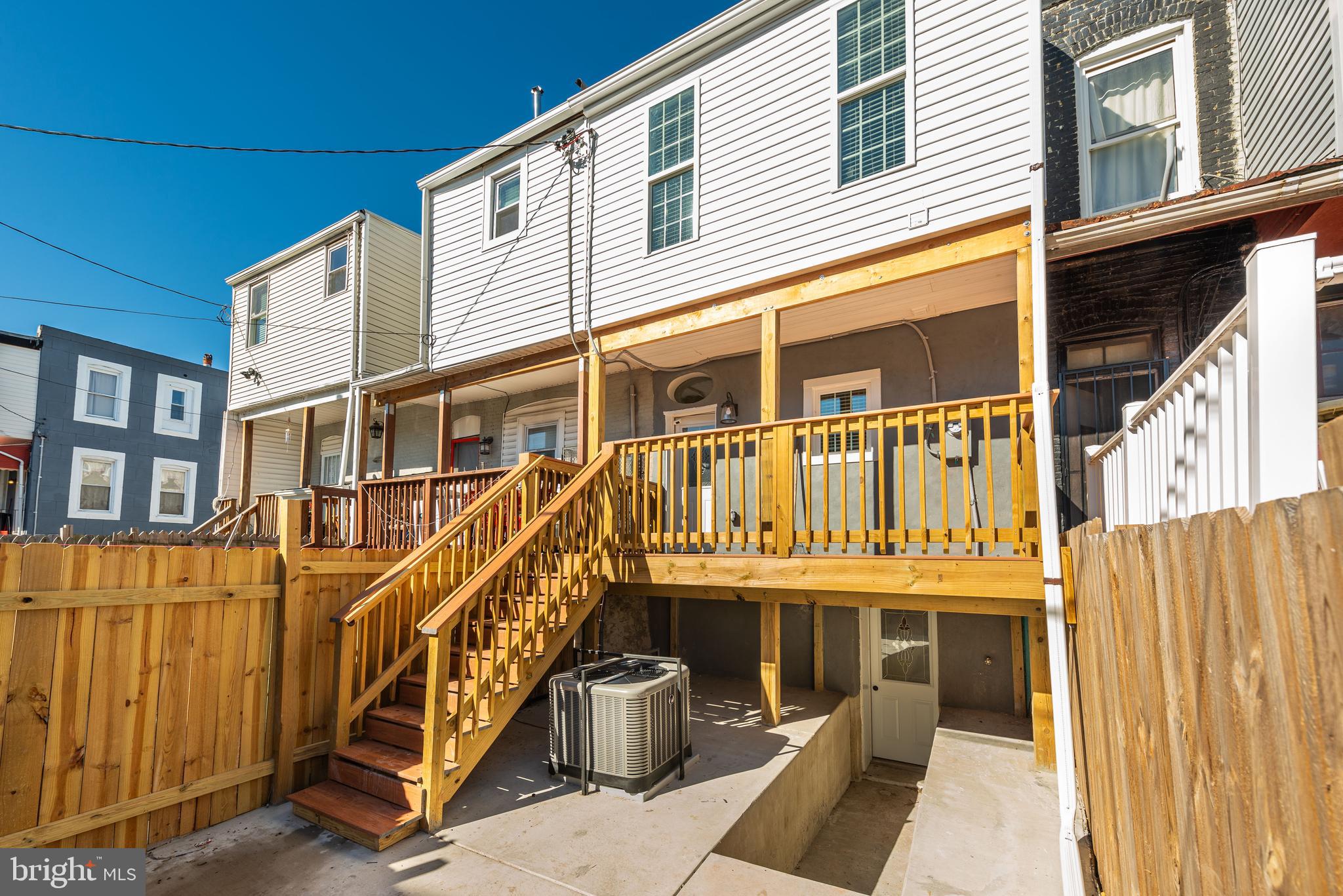 BROADWAY EAST - Residential