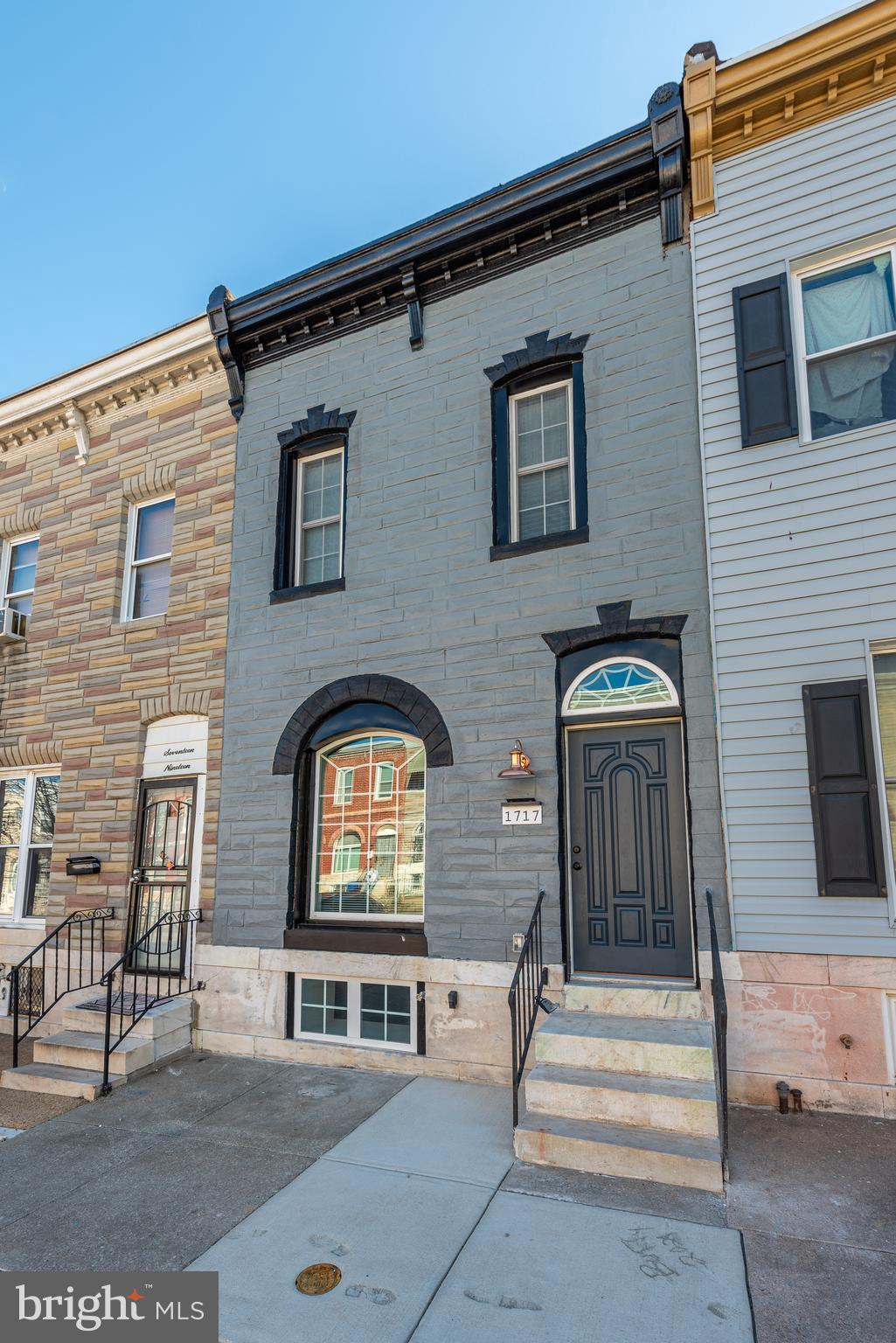 BROADWAY EAST - Residential