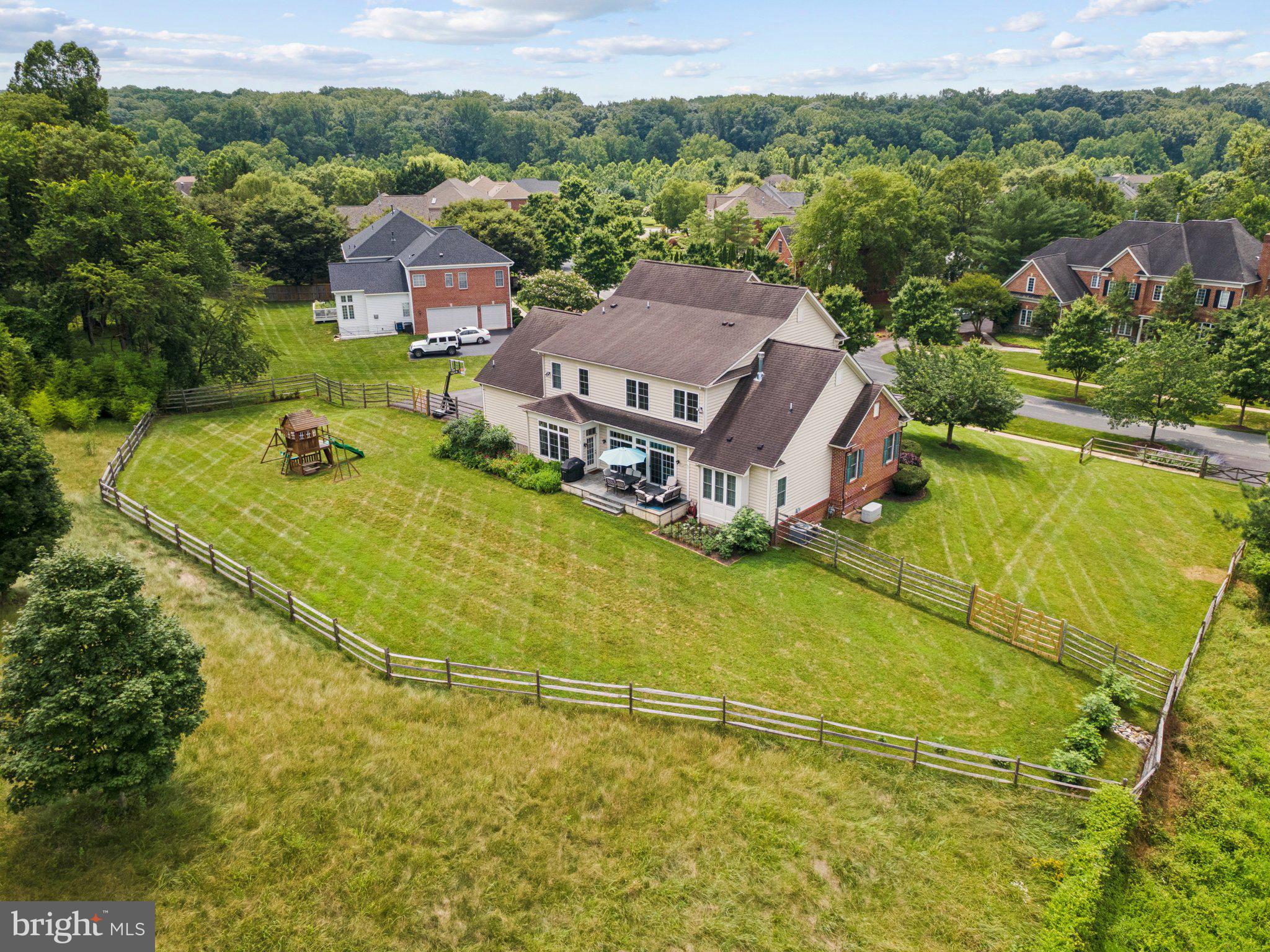 GLEN MEADOWS - Residential