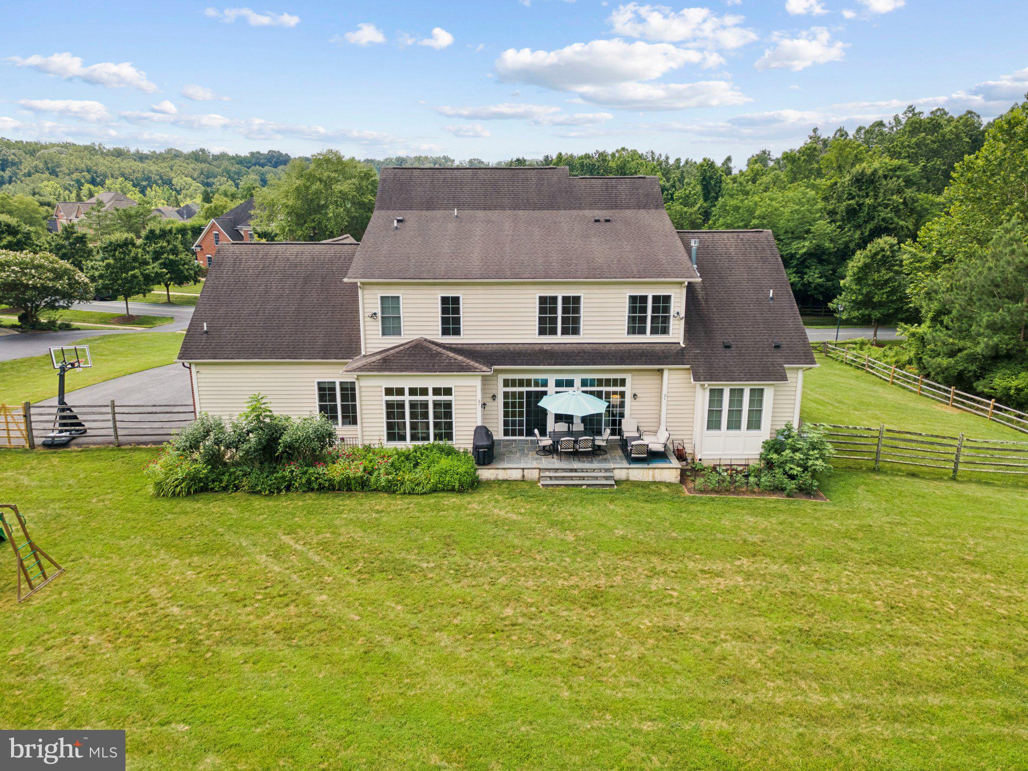 GLEN MEADOWS - Residential