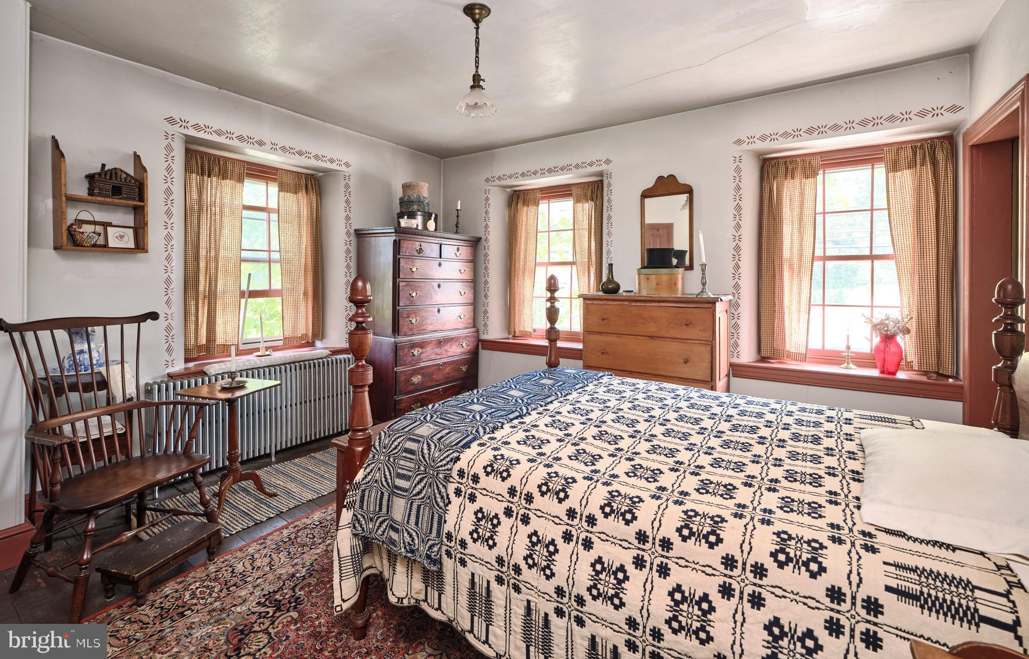 KENILWORTH - Residential