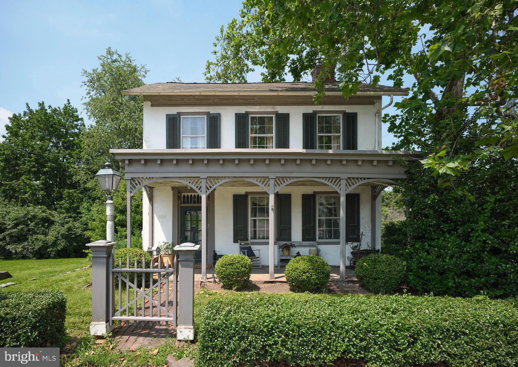 993 E SCHUYLKILL ROAD