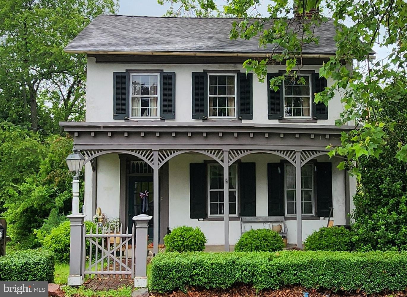 KENILWORTH - Residential