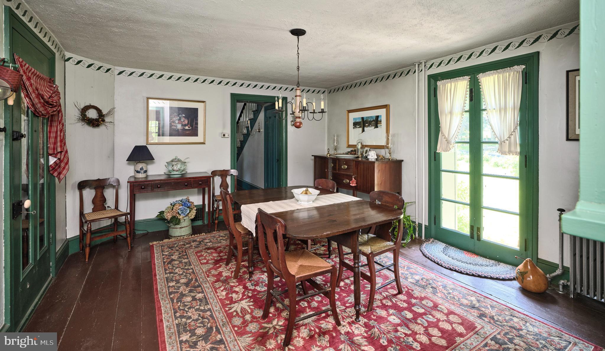 KENILWORTH - Residential