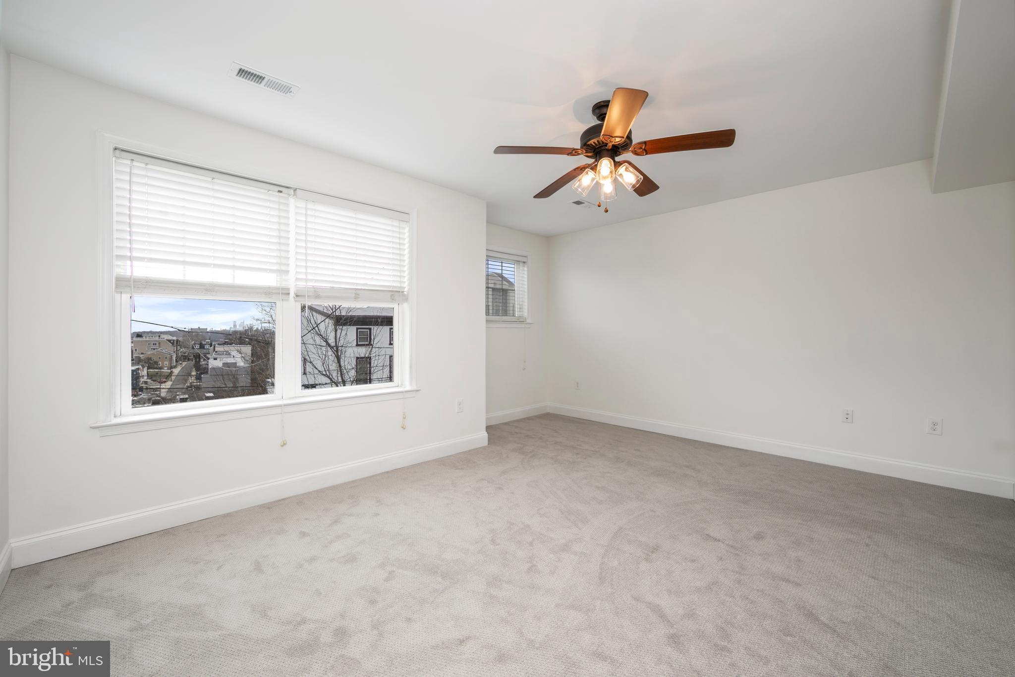 MANAYUNK - Residential