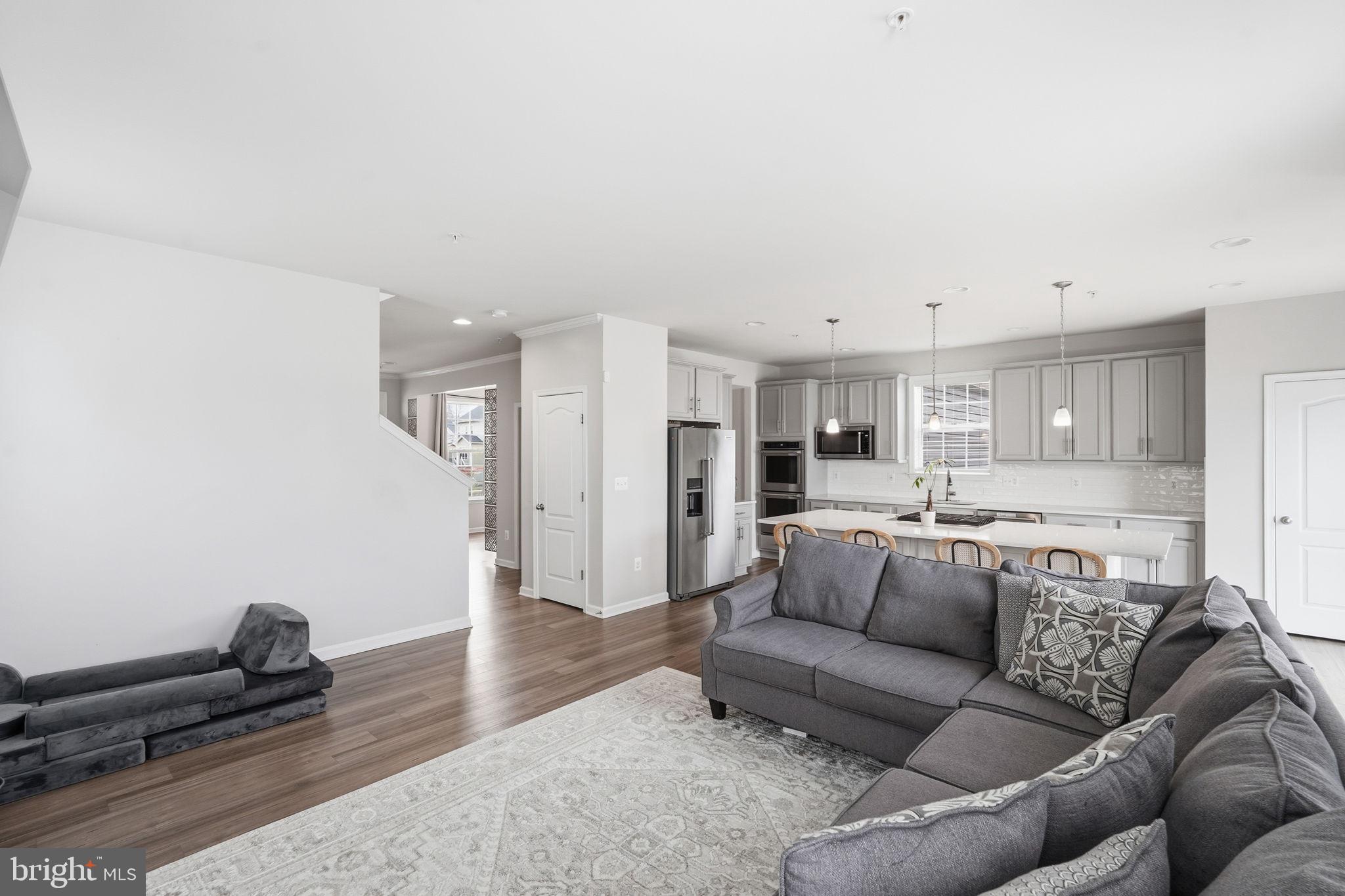 MARSHALL GROVE ESTATES - Residential