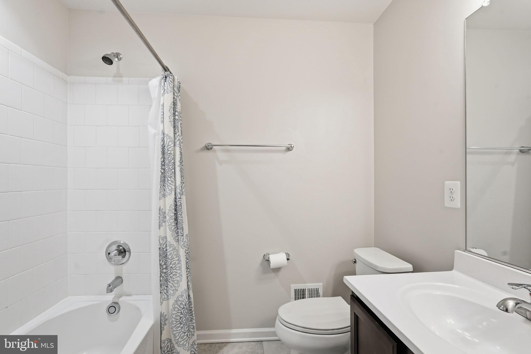 MARSHALL GROVE ESTATES - Residential