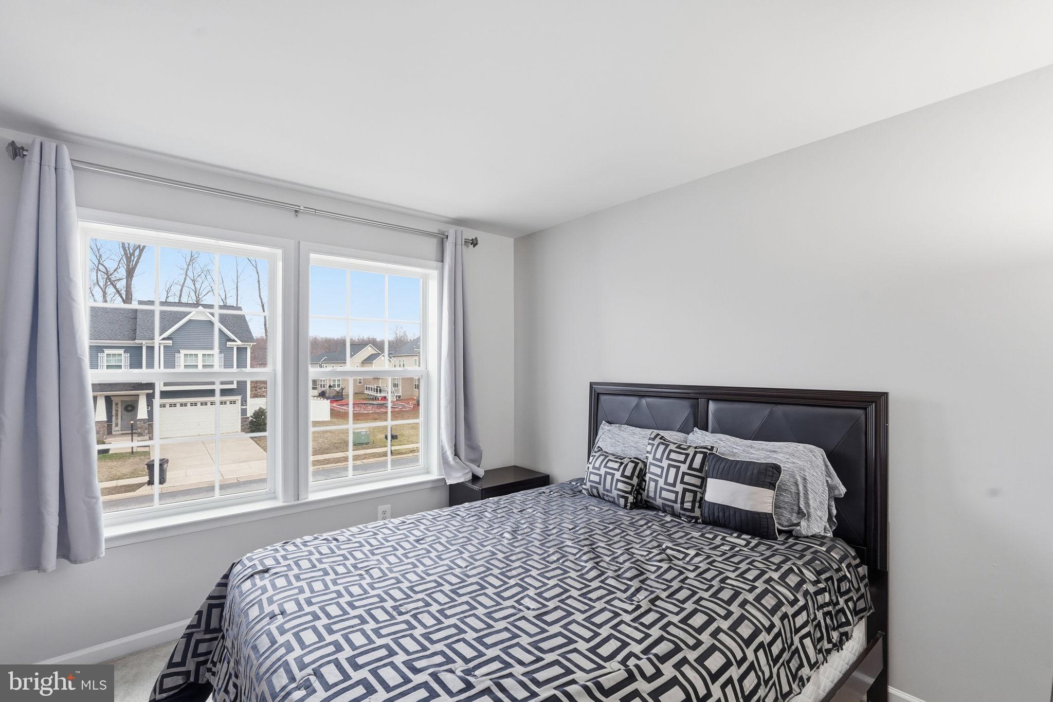 MARSHALL GROVE ESTATES - Residential