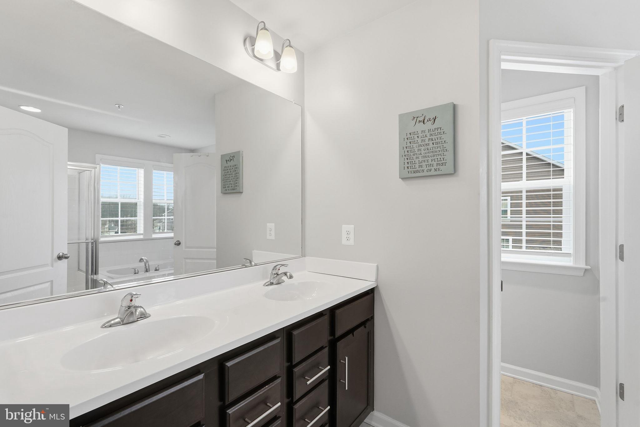 MARSHALL GROVE ESTATES - Residential