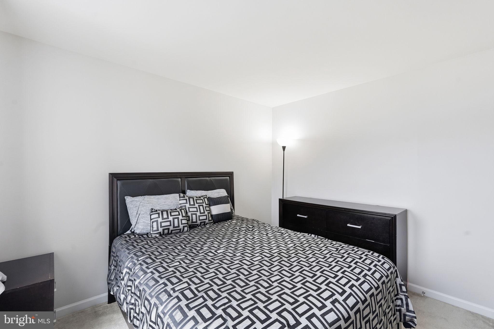 MARSHALL GROVE ESTATES - Residential