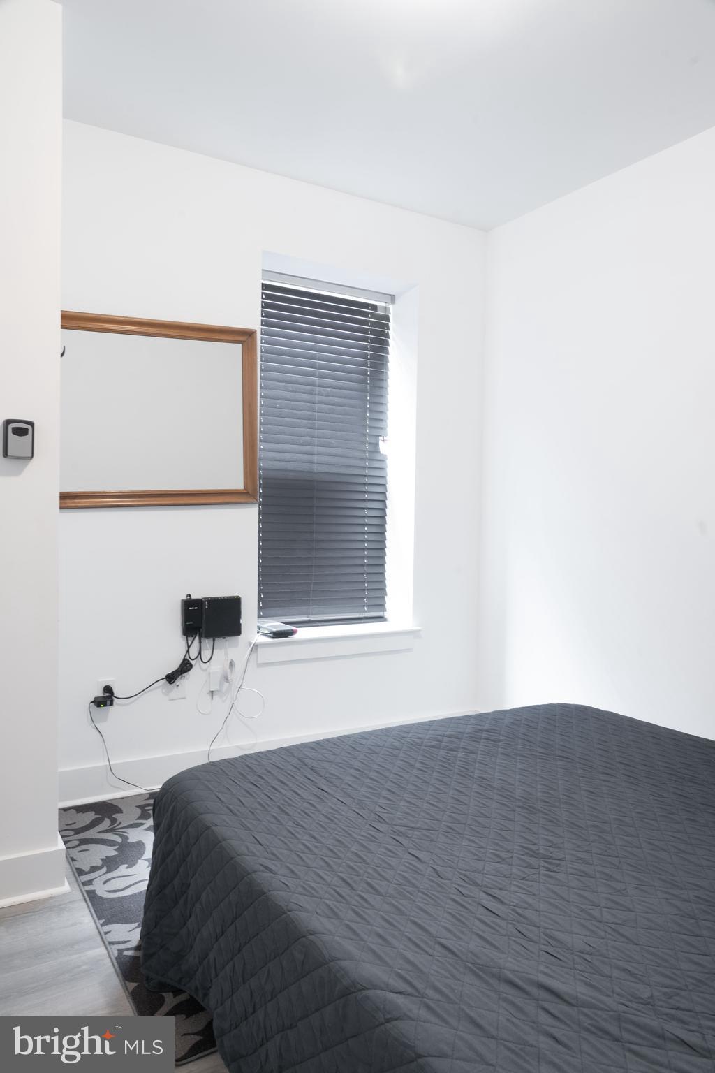 WALNUT HILL - Residential Income