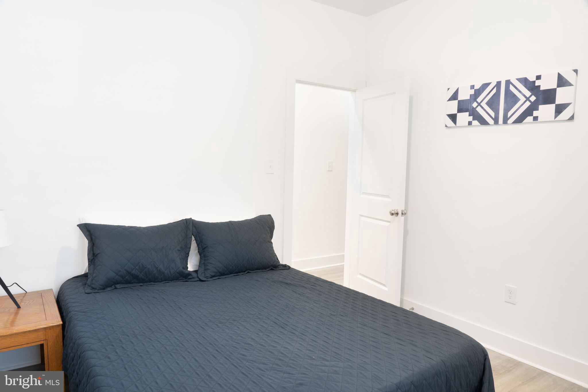 WALNUT HILL - Residential Income