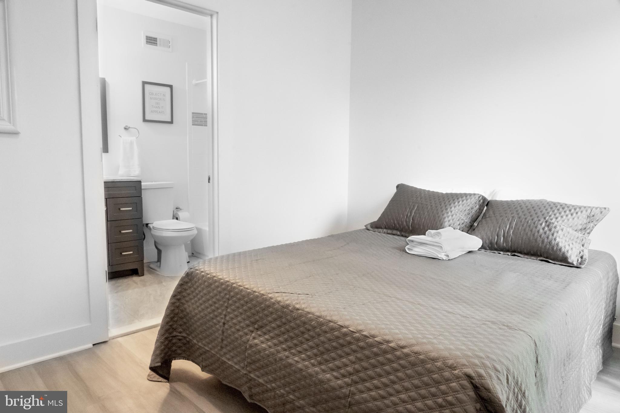 WALNUT HILL - Residential Income