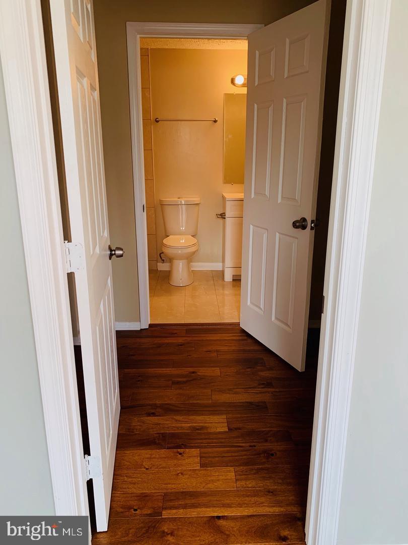 SETTLERS LANDING - Residential Lease