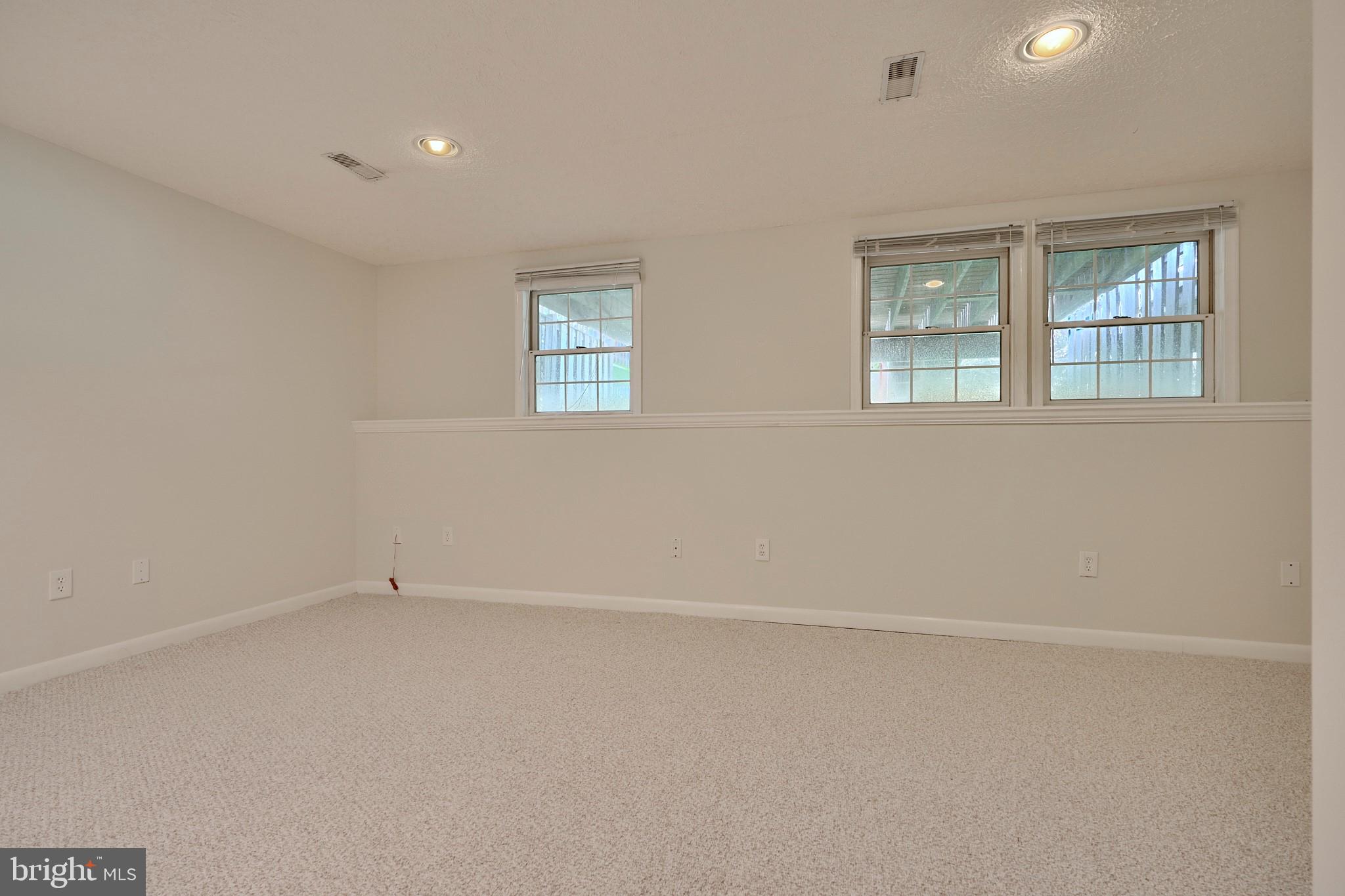 KENDIG MILL STATION - Residential