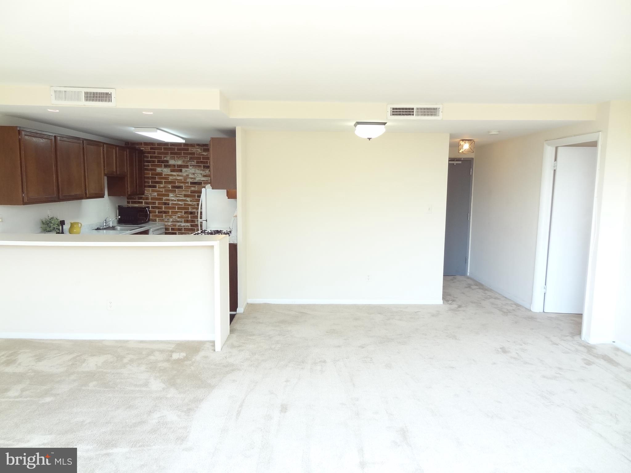 FORTY SIX HUNDRED - Residential