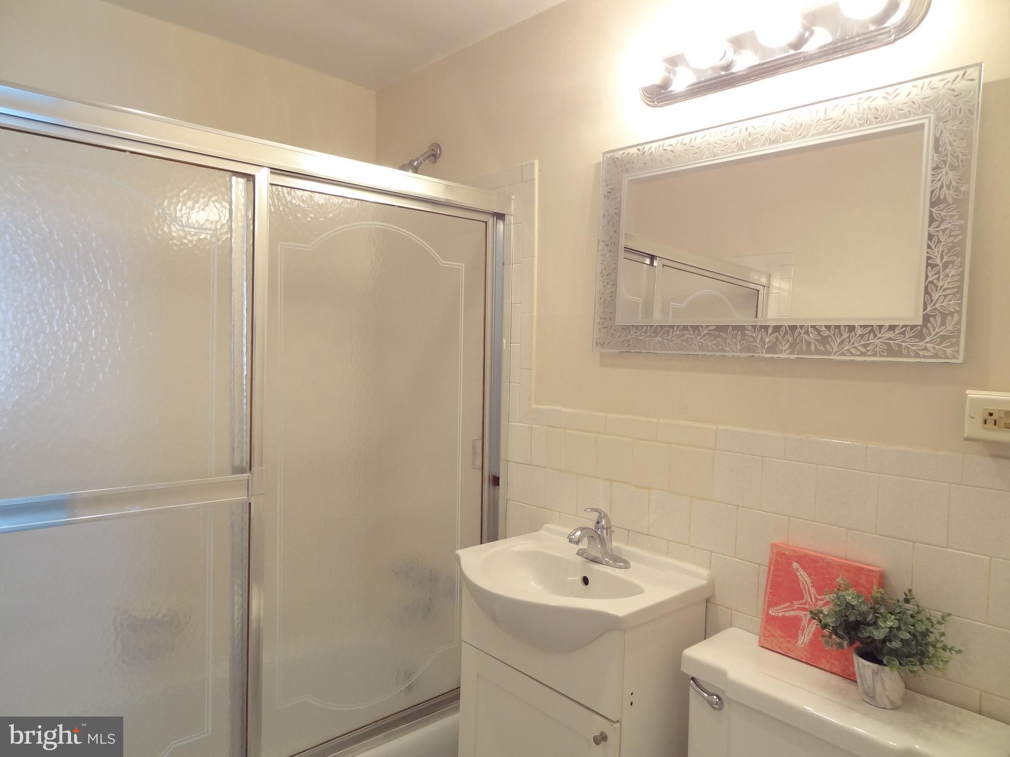 FORTY SIX HUNDRED - Residential