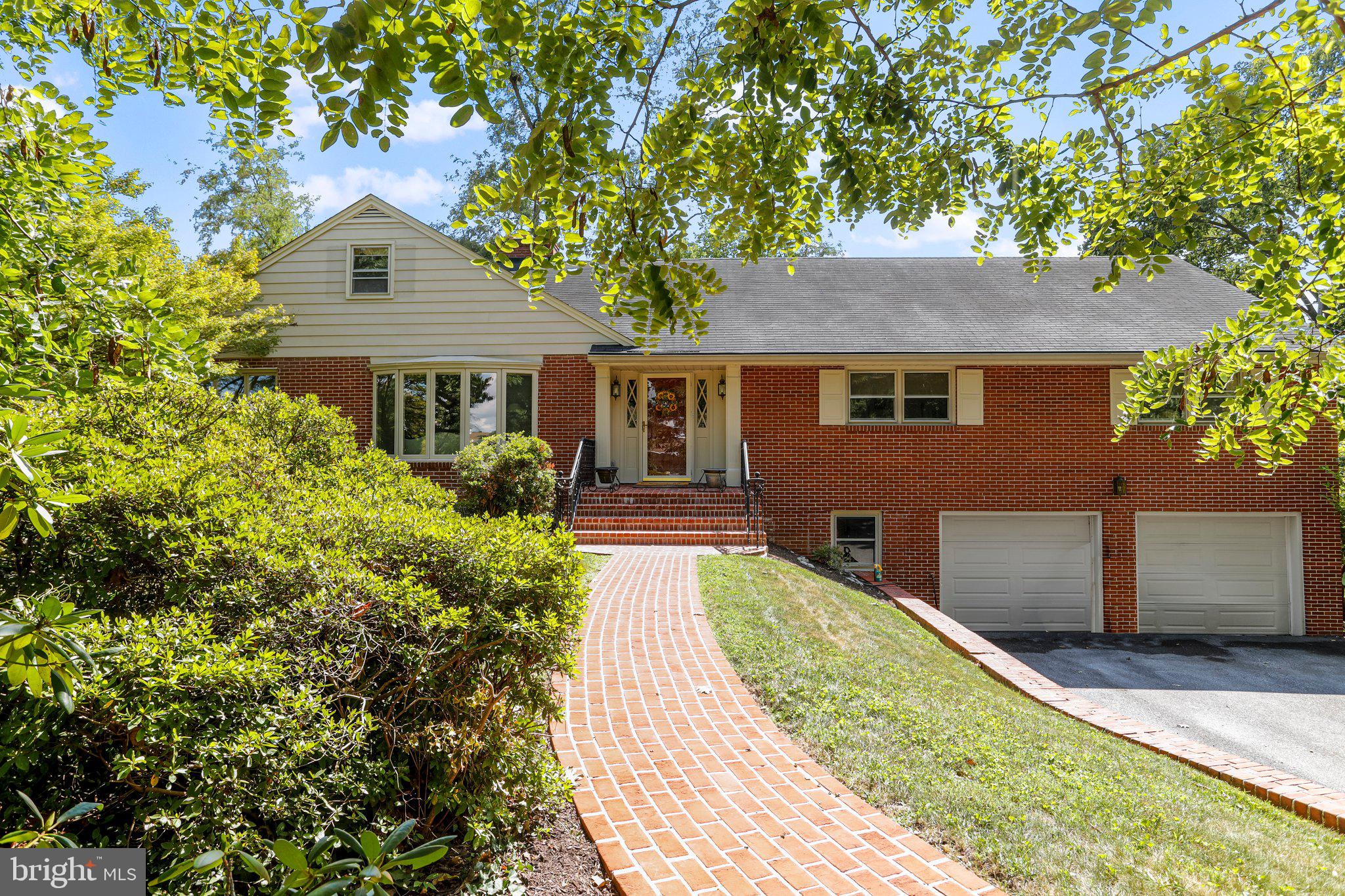 SPRING VALLEY - Residential