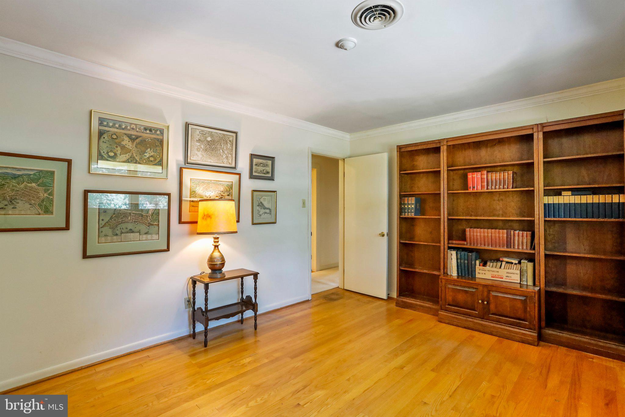 SPRING VALLEY - Residential