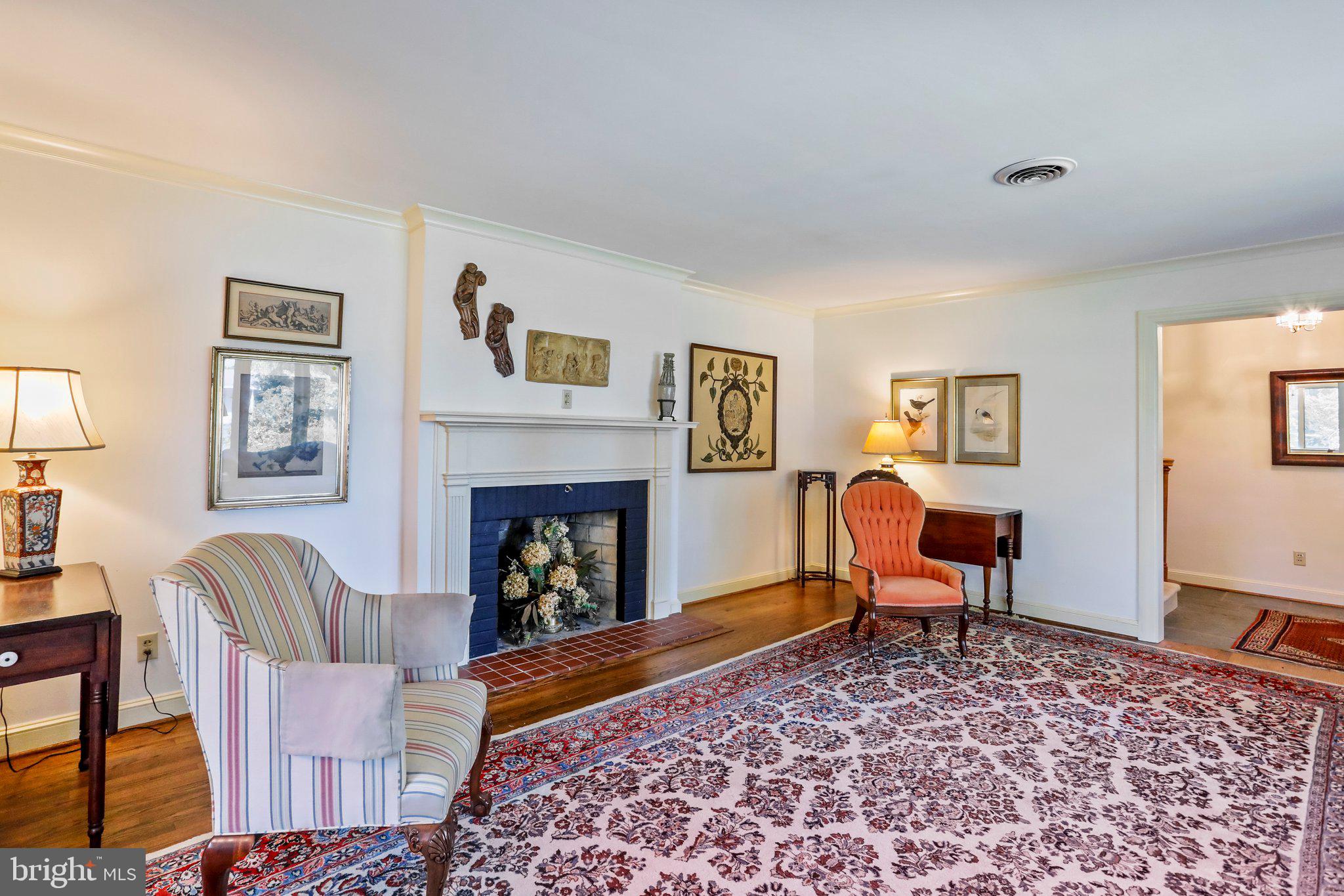 SPRING VALLEY - Residential