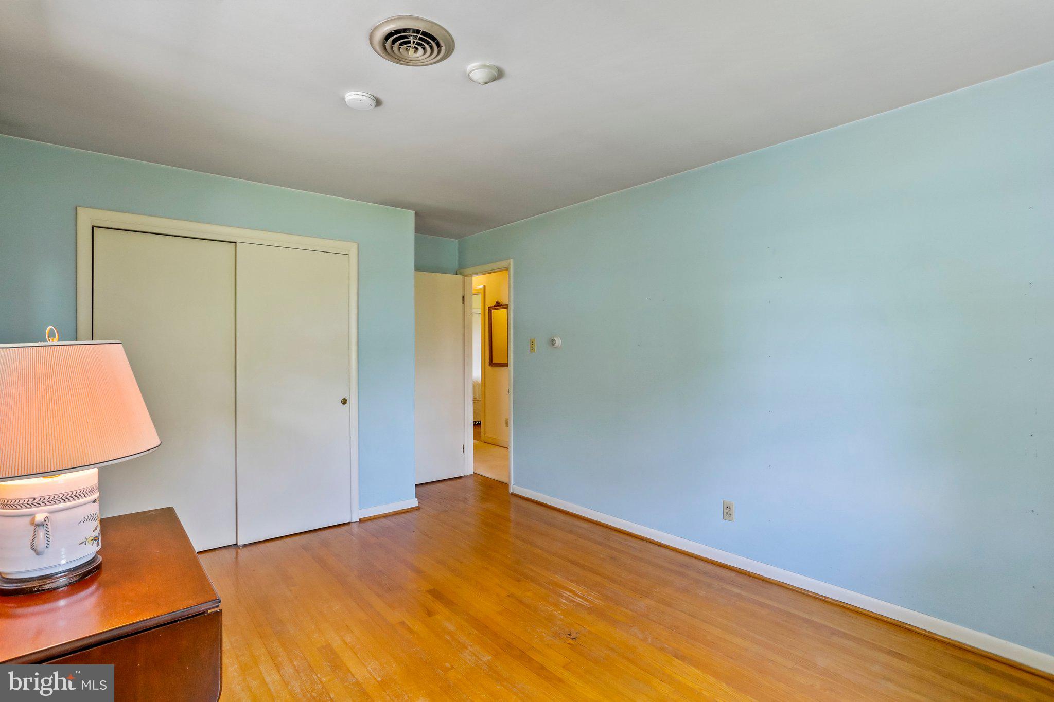 SPRING VALLEY - Residential