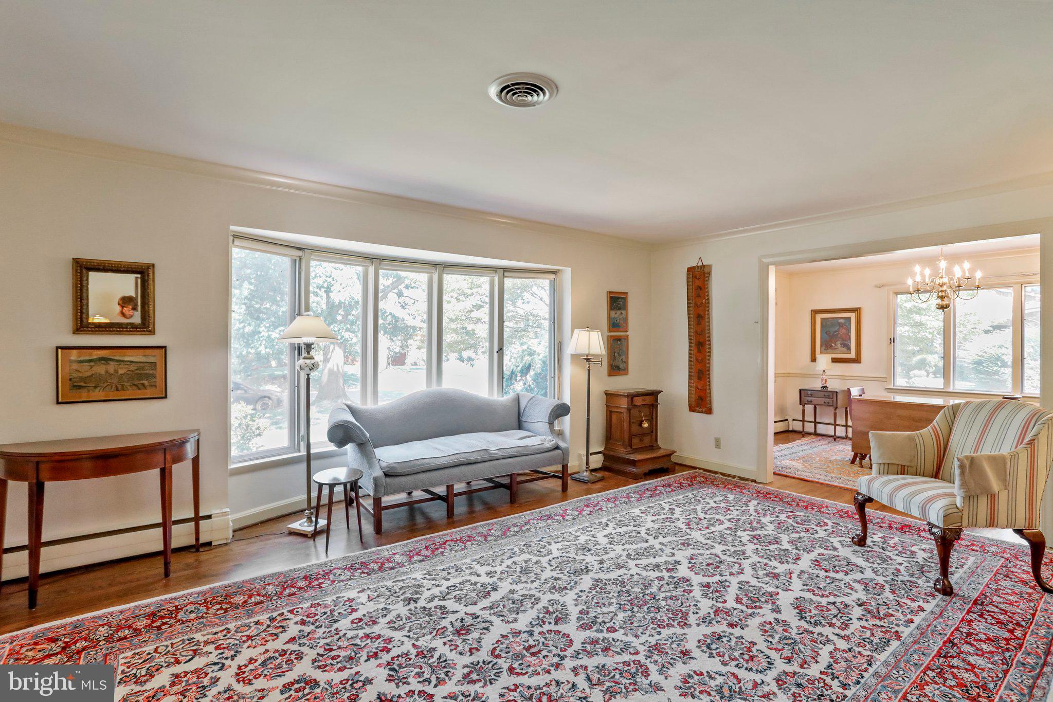 SPRING VALLEY - Residential