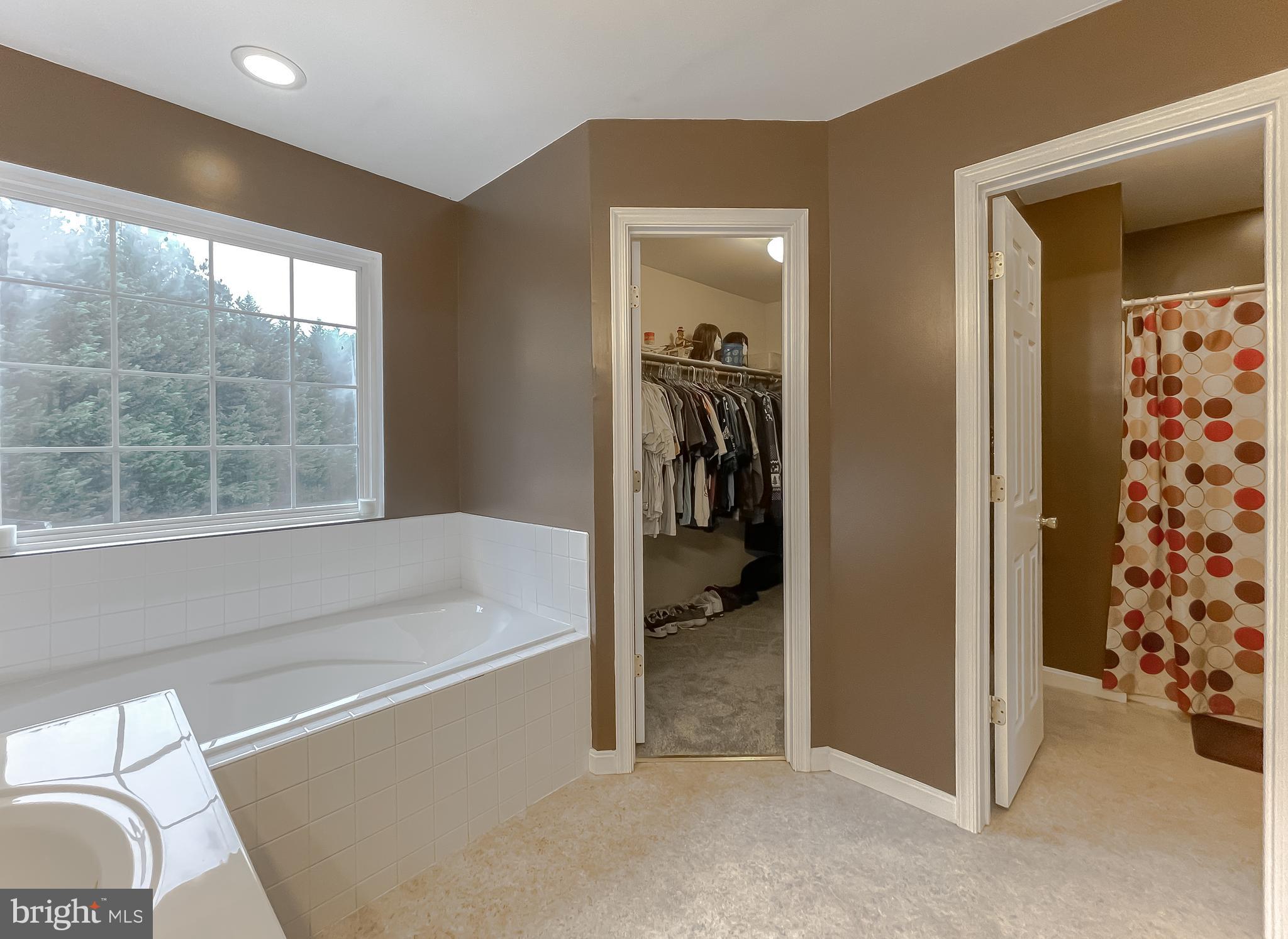 HARVEST RIDGE - Residential