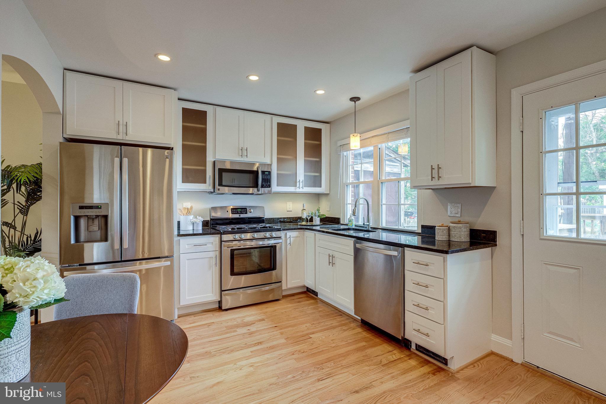 LYNHAVEN - Residential