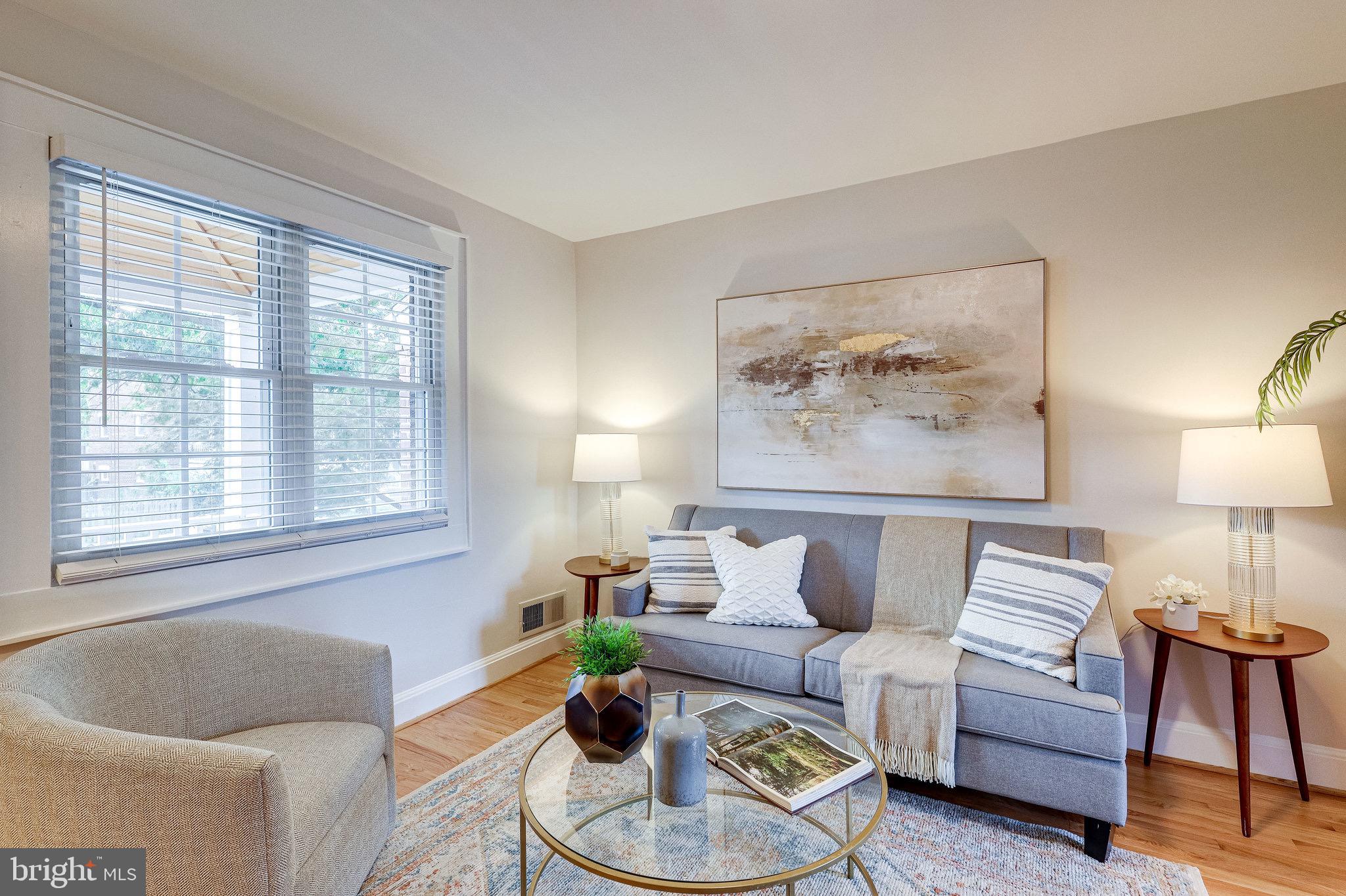 LYNHAVEN - Residential