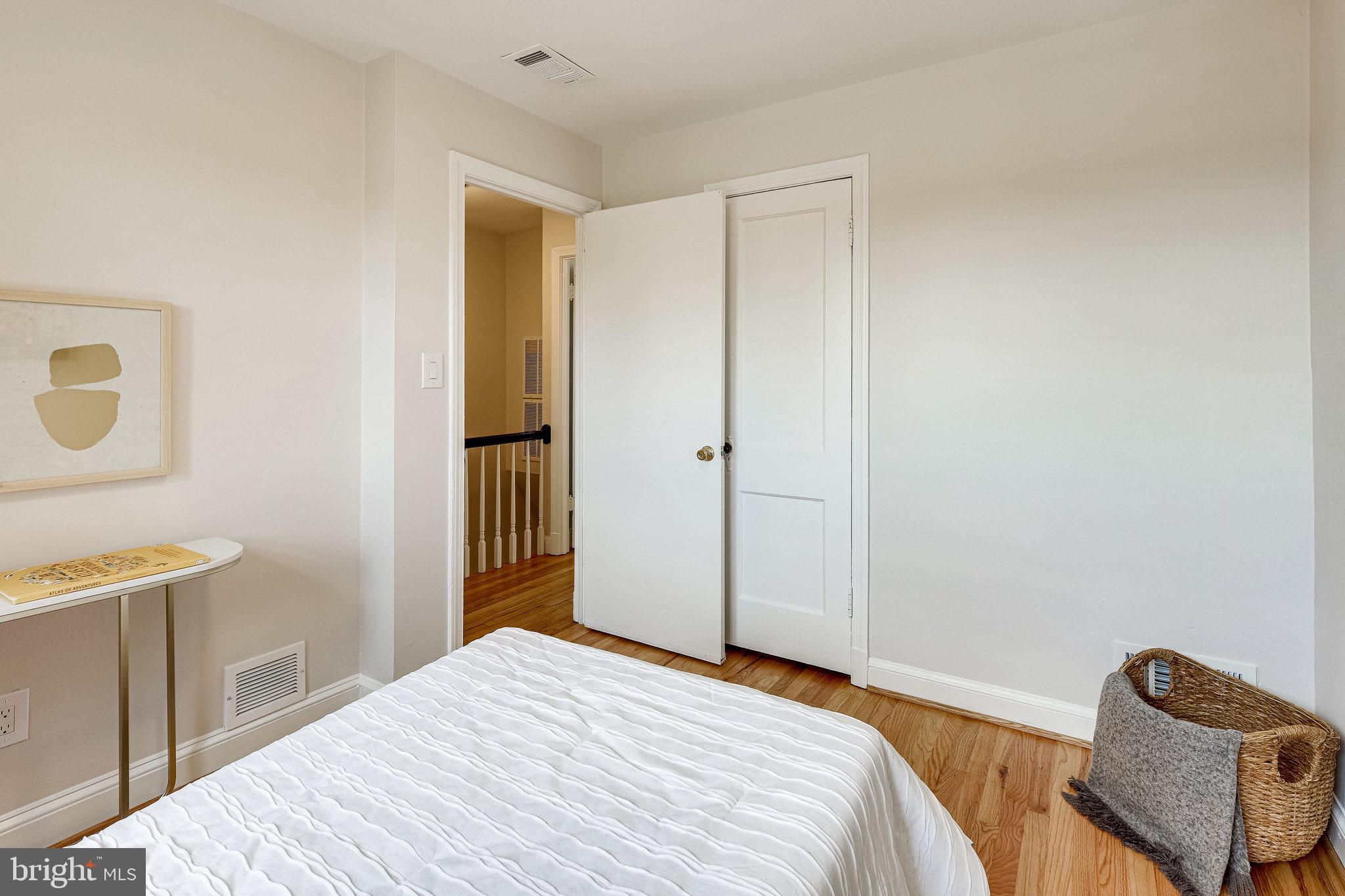 LYNHAVEN - Residential