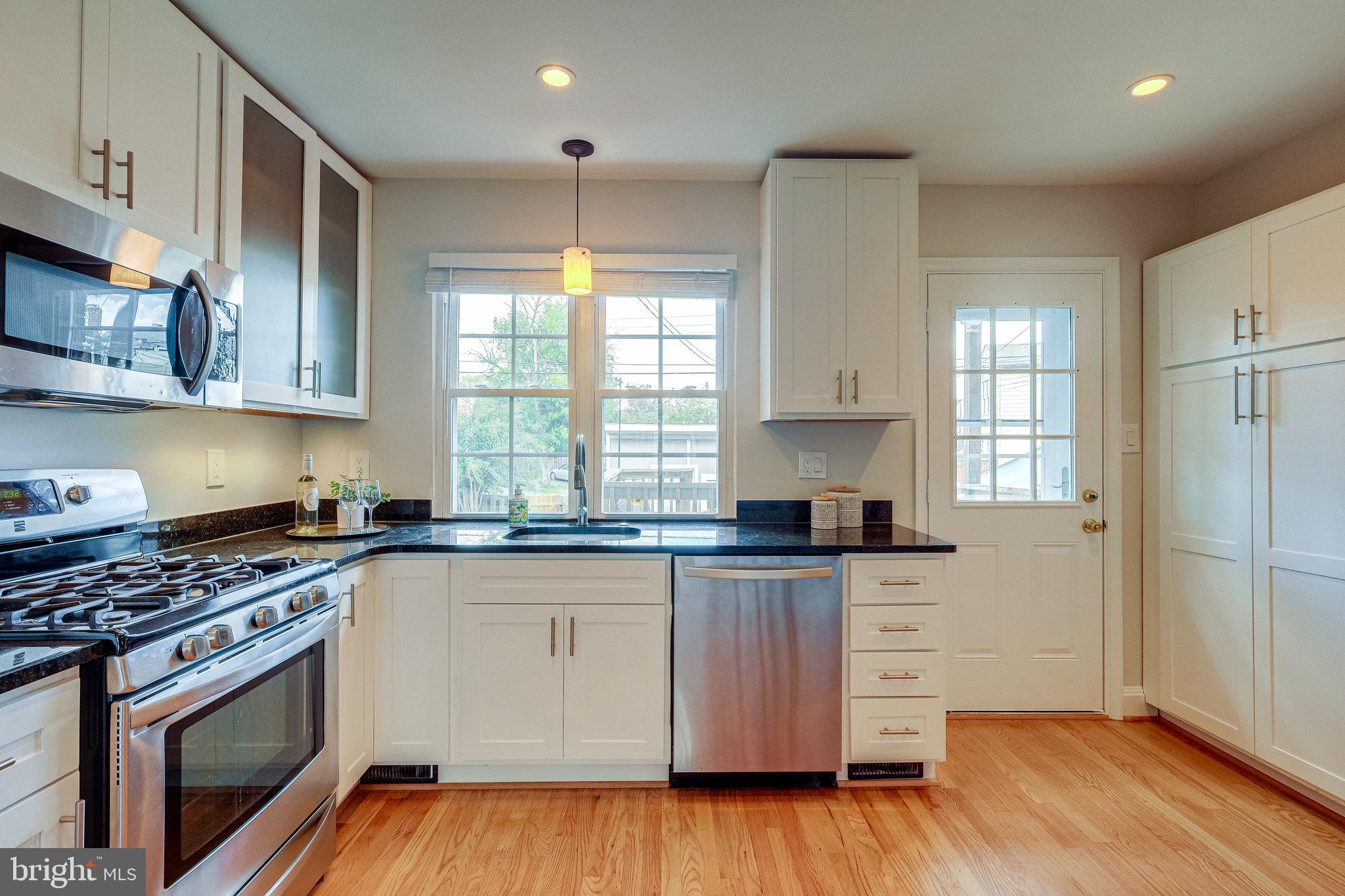 LYNHAVEN - Residential