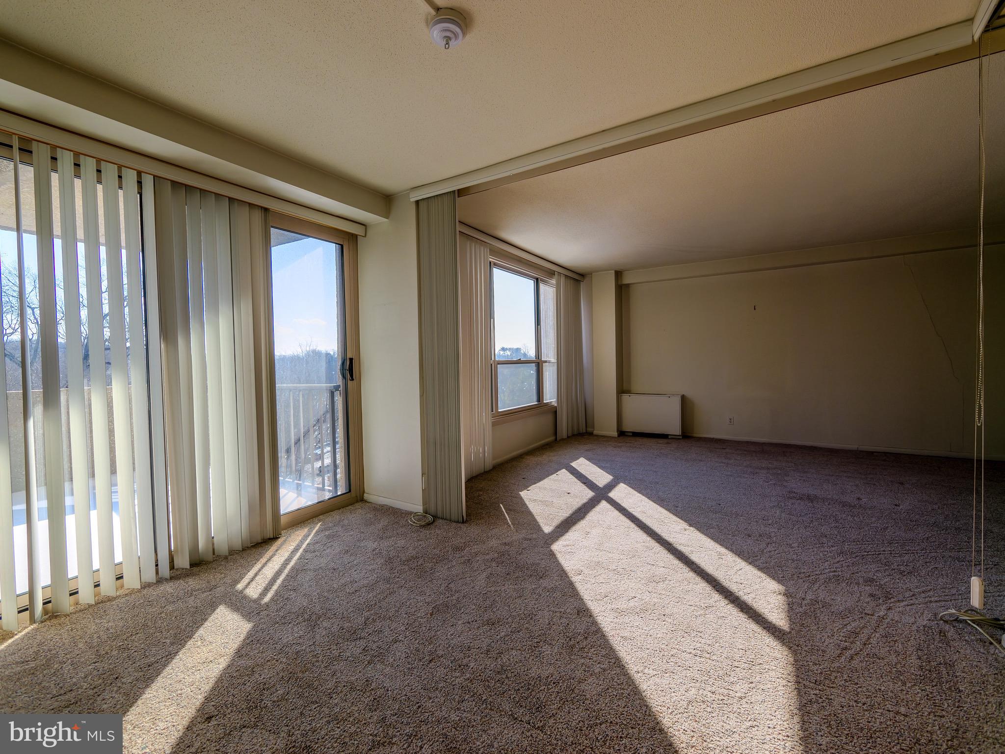 WYNNEWOOD - Residential