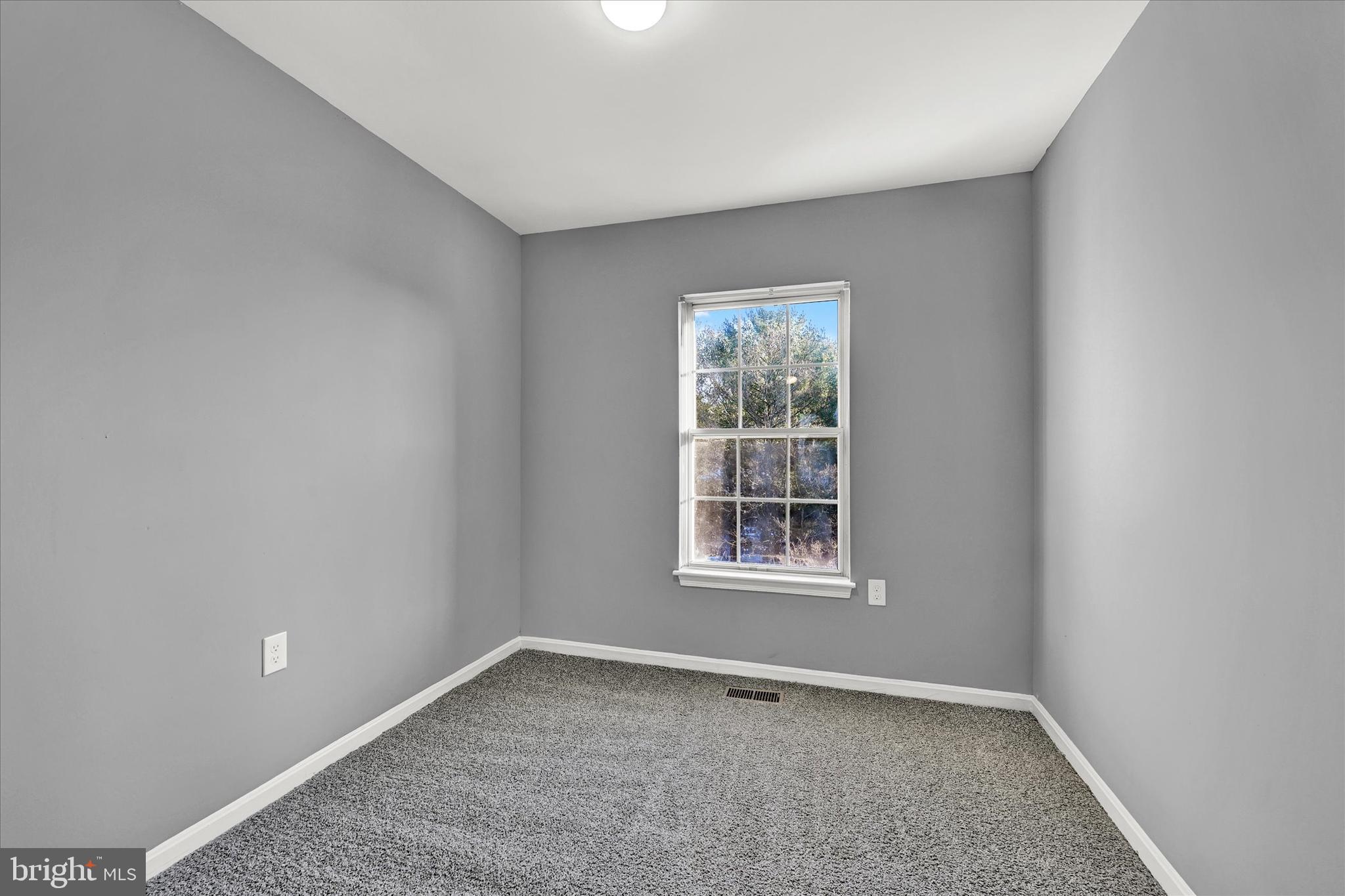 SUBURBIA - Residential