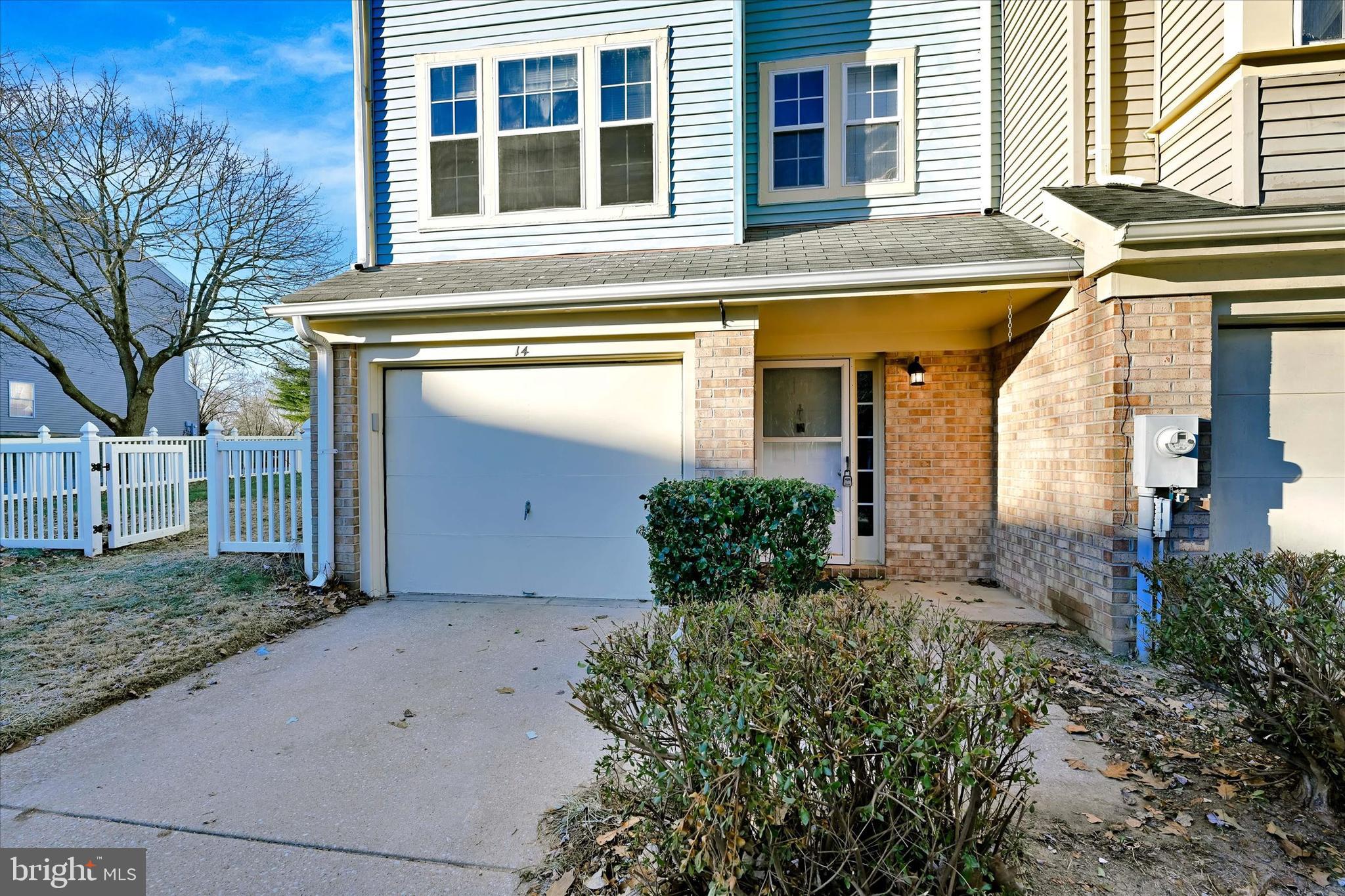 SUBURBIA - Residential