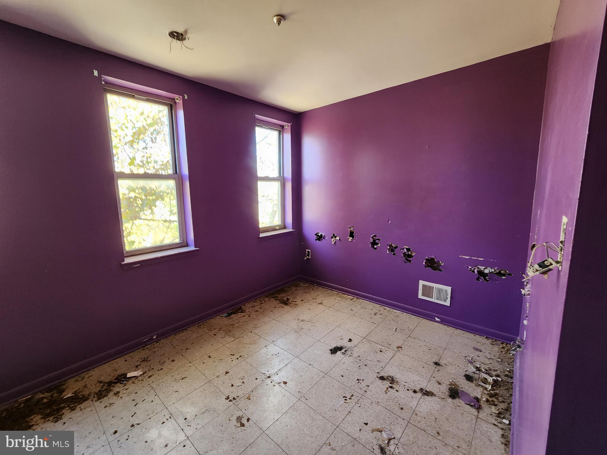 SANDTOWN-WINCHESTER - Residential