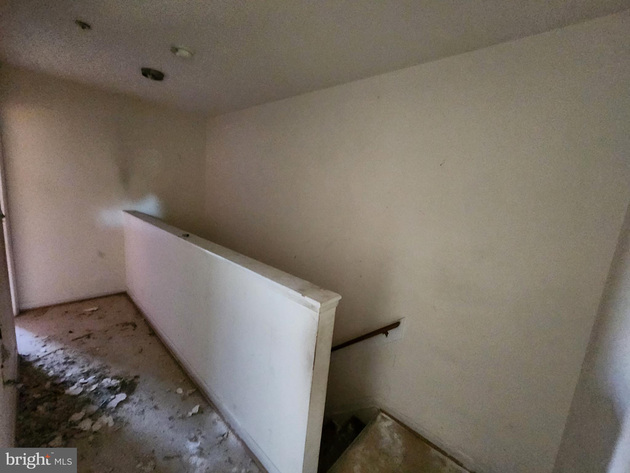 SANDTOWN-WINCHESTER - Residential