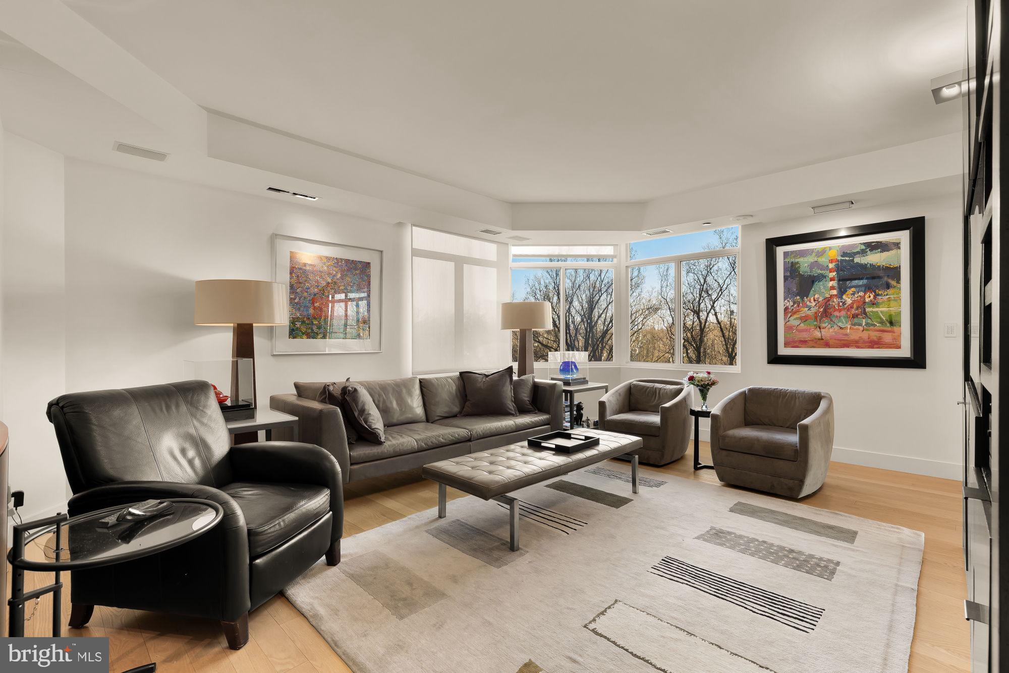 SOMERSET HOUSE CONDOS - Residential