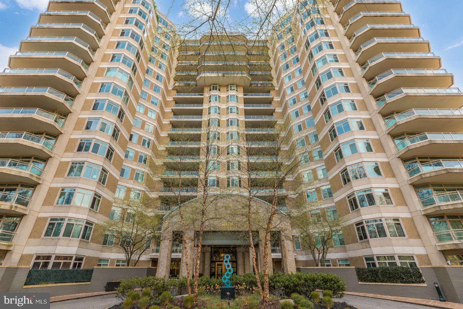 SOMERSET HOUSE CONDOS - Residential