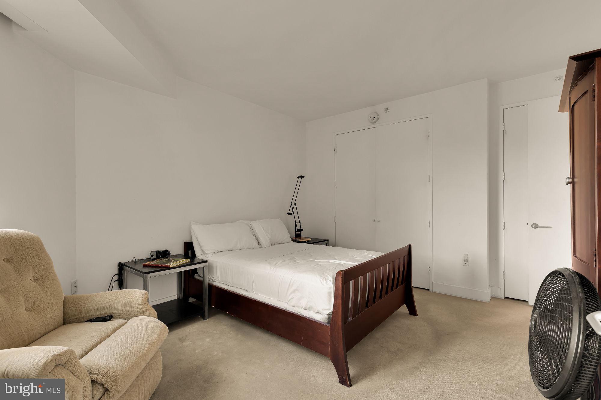 SOMERSET HOUSE CONDOS - Residential