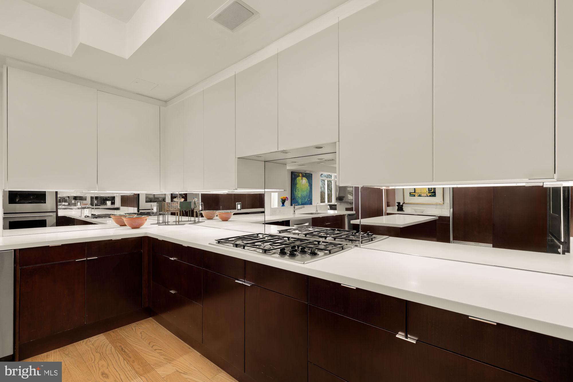 SOMERSET HOUSE CONDOS - Residential