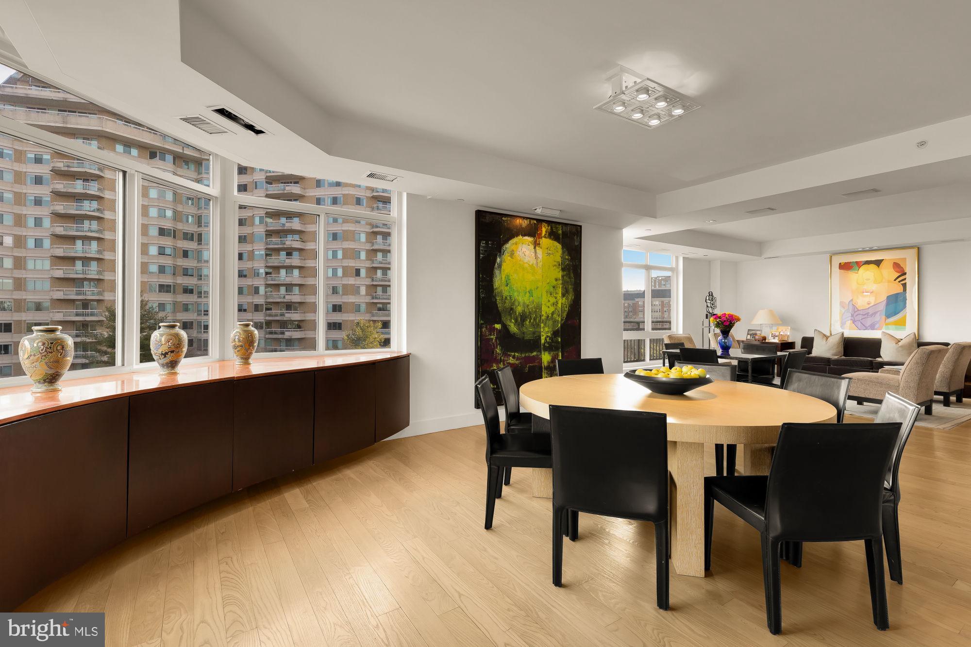 SOMERSET HOUSE CONDOS - Residential