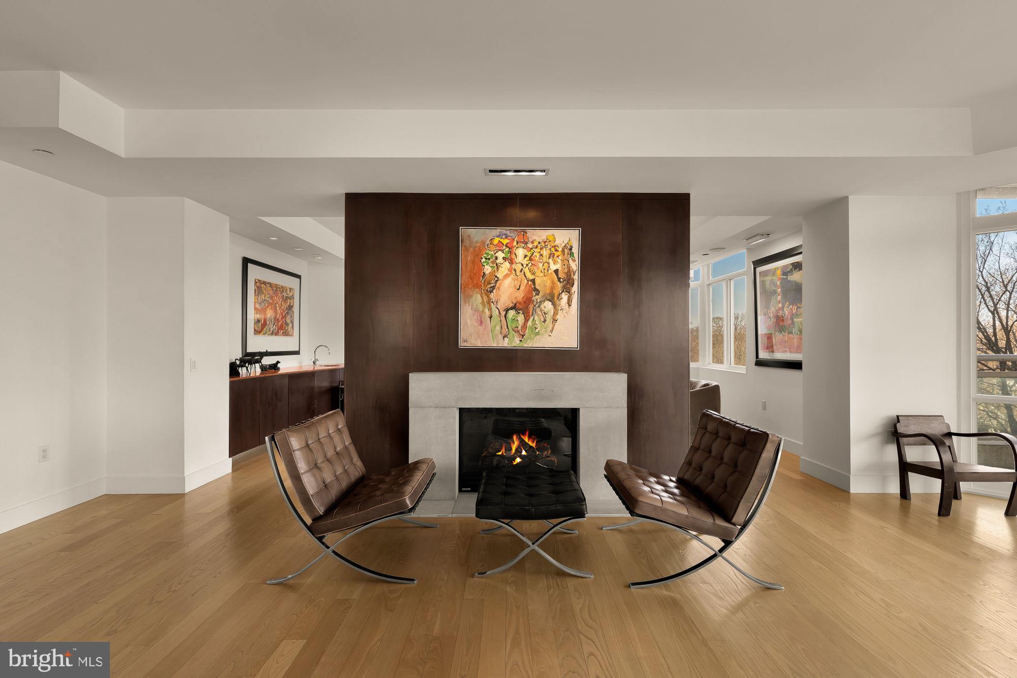 SOMERSET HOUSE CONDOS - Residential