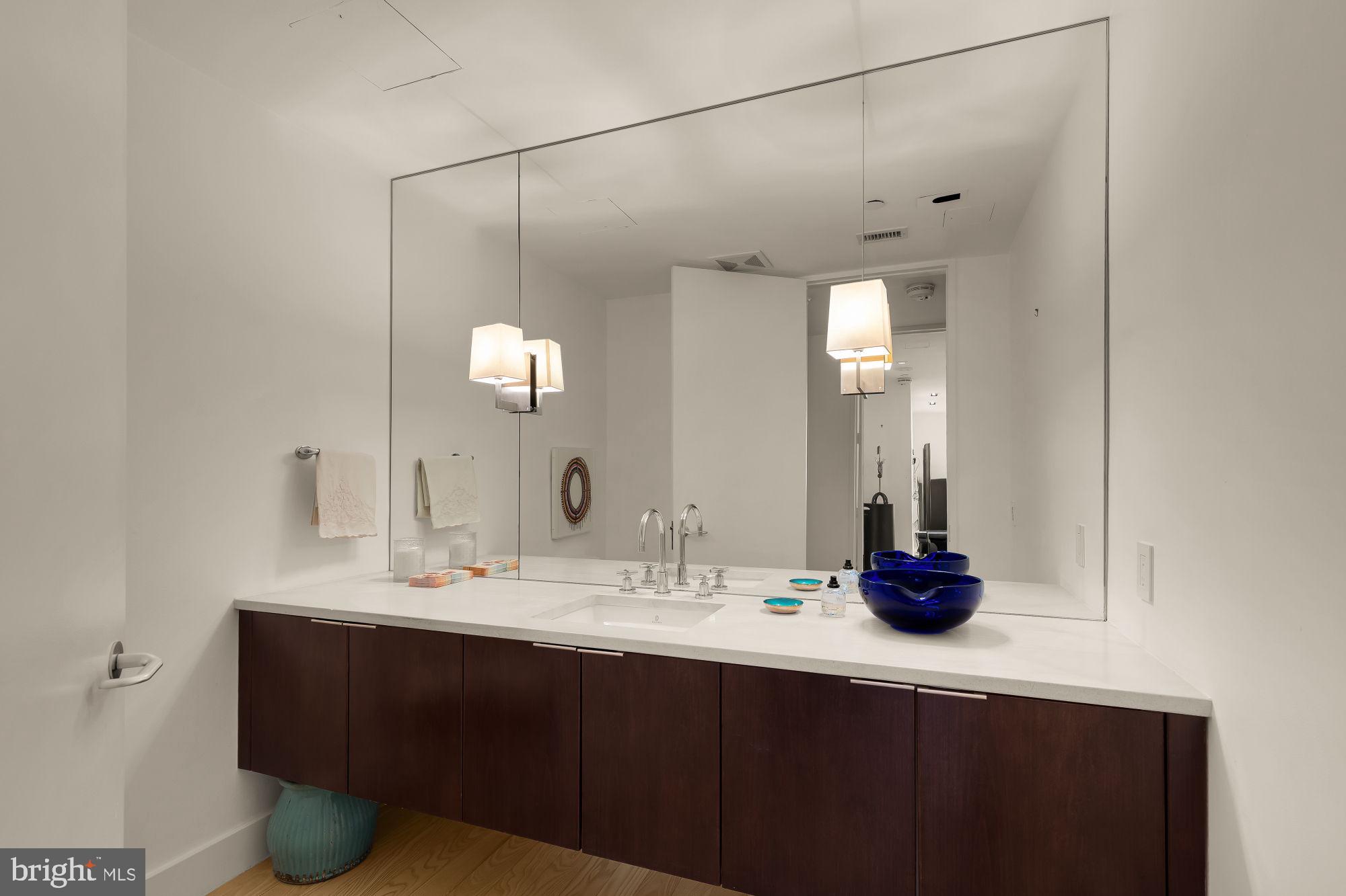 5630 WISCONSIN AVENUE 805