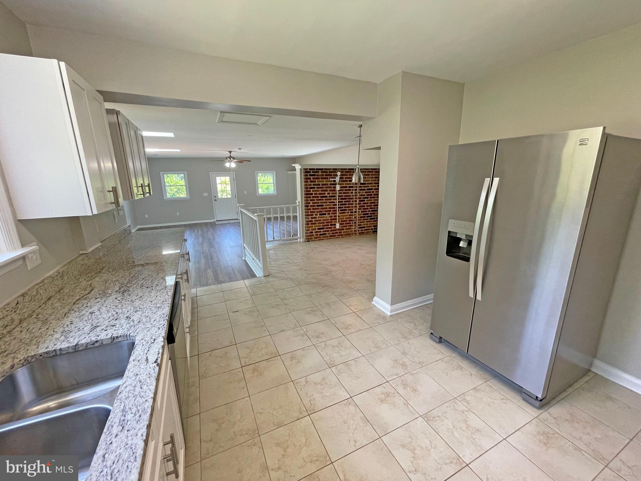 KINGSVILLE - Residential