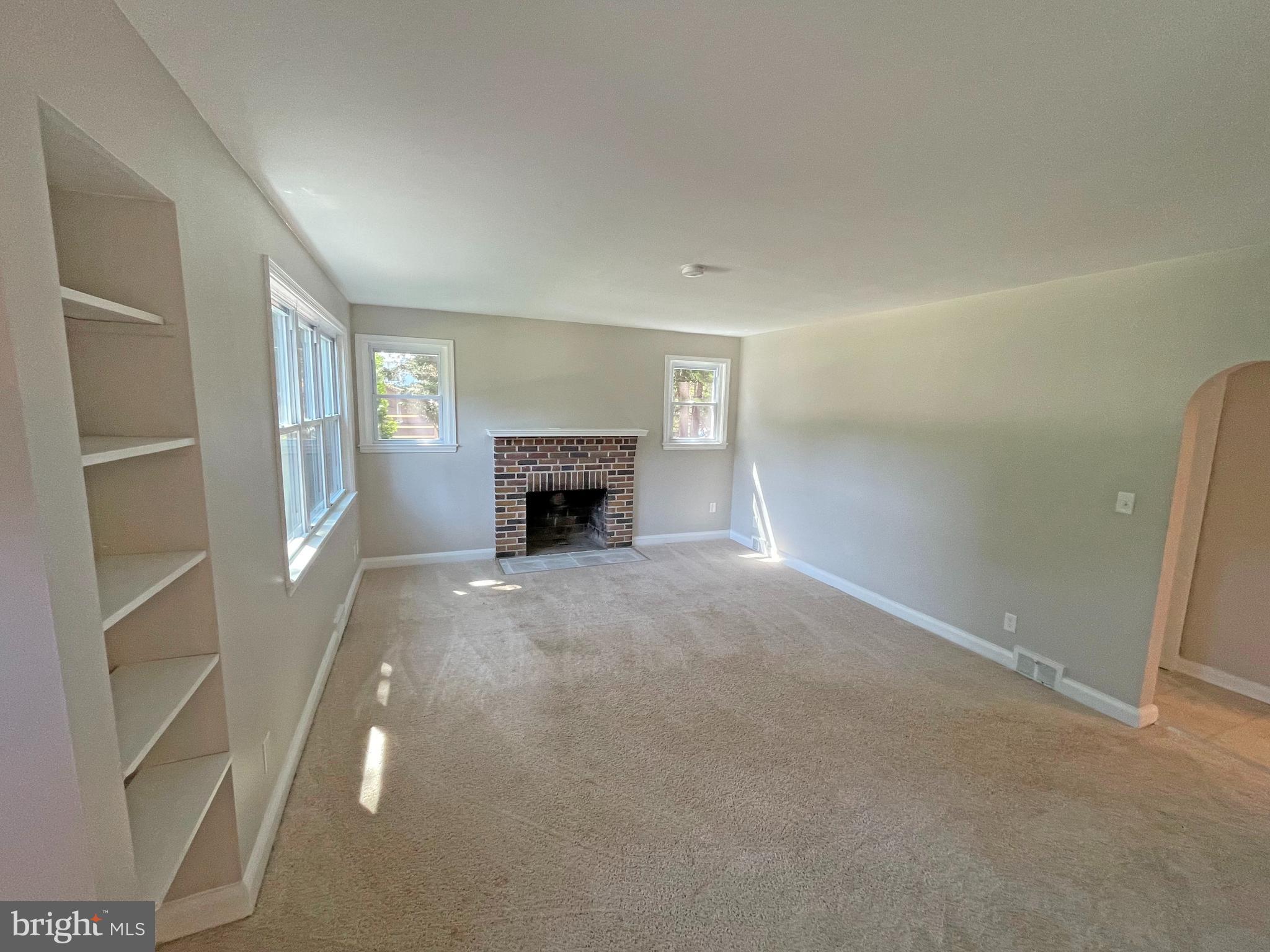 KINGSVILLE - Residential